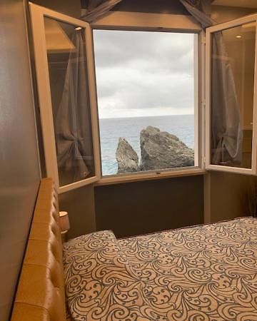 La Scogliera Apartment Монтеросо ал Маре Екстериор снимка