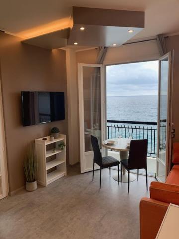 La Scogliera Apartment Монтеросо ал Маре Екстериор снимка