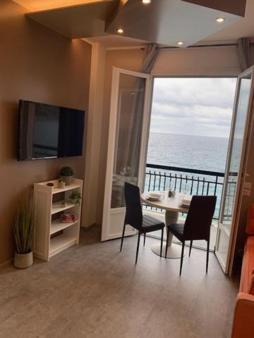 La Scogliera Apartment Монтеросо ал Маре Екстериор снимка