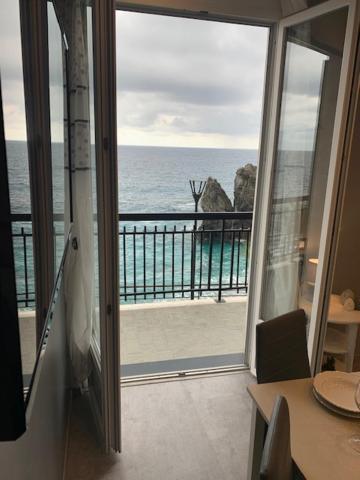 La Scogliera Apartment Монтеросо ал Маре Екстериор снимка